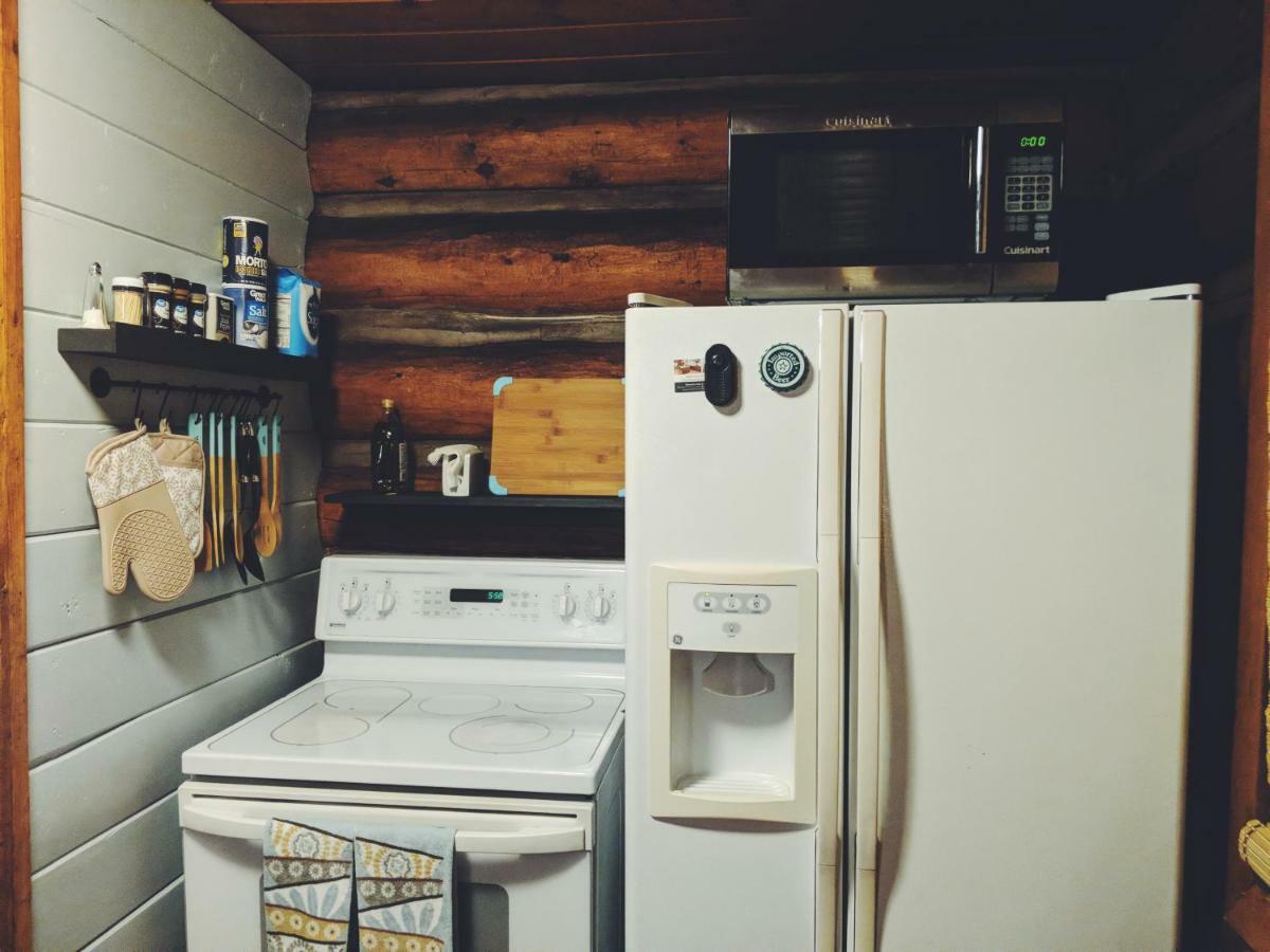 Cozy Cub Log Cabin - Year Round Tranquil Beauty Pinetop-Lakeside Eksteriør bilde